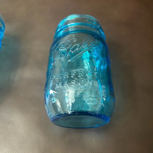 2 Vintage 1913- 1915 Mason Jar Heritage Collection Limited Edition 100 Years - Picture 4 of 9